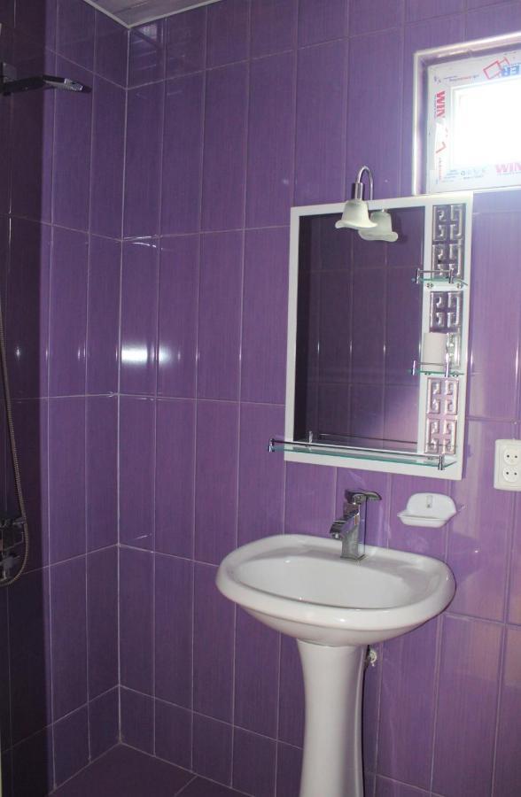Guest House Racha แอมโบรเลารี ภายนอก รูปภาพ