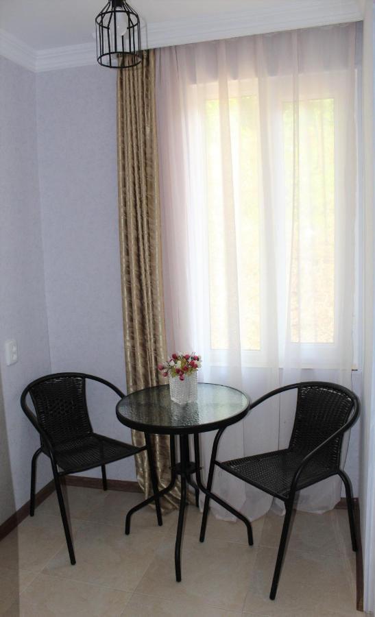 Guest House Racha แอมโบรเลารี ภายนอก รูปภาพ