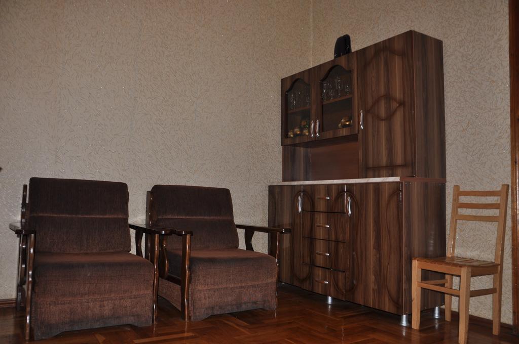 Guest House Racha แอมโบรเลารี ภายนอก รูปภาพ